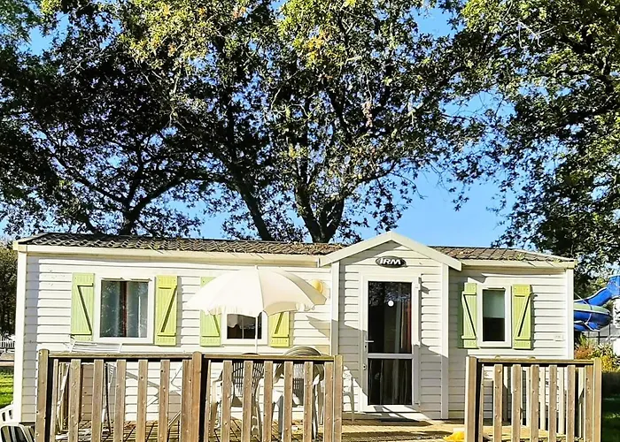 6 Pers. Pres Du Puy Du Fou